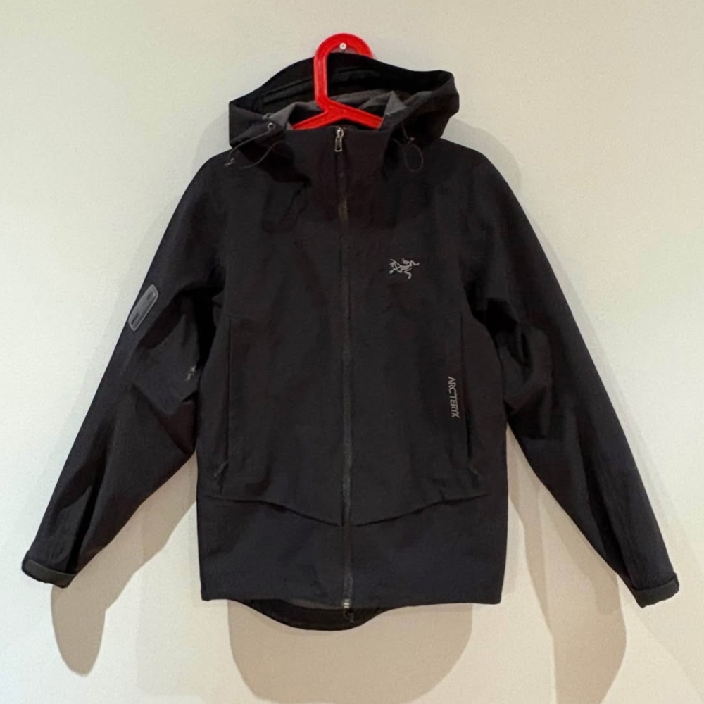 Arc'teryx Vintage Goretex Shell Black Jacket Sz S